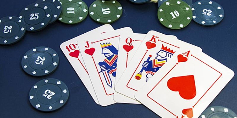 Luật chơi bài xì dách cơ bản newbie cần biết